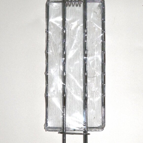 Wilcor Outdoors Campfire Hot Dog Roaster - Picture 5 of 7